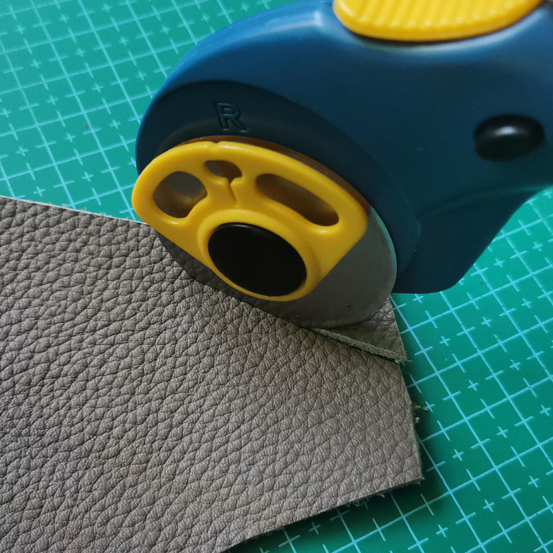 ロータリーカッターパッチワークレザークラフトローラーツール  - Leatherwork Accessories のレビューと価格