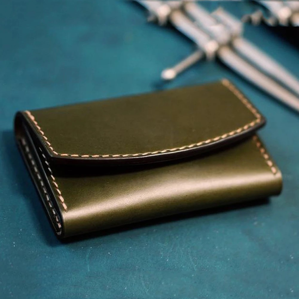 106 × 68 × 20 ミリメートル財布カードホルダーレ - Leatherwork Knives のレビューと価格
