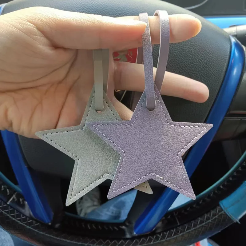 スター PU レザータッセルキーホルダーチャームタッセル五芒 - Leatherwork Ruler のレビューと価格
