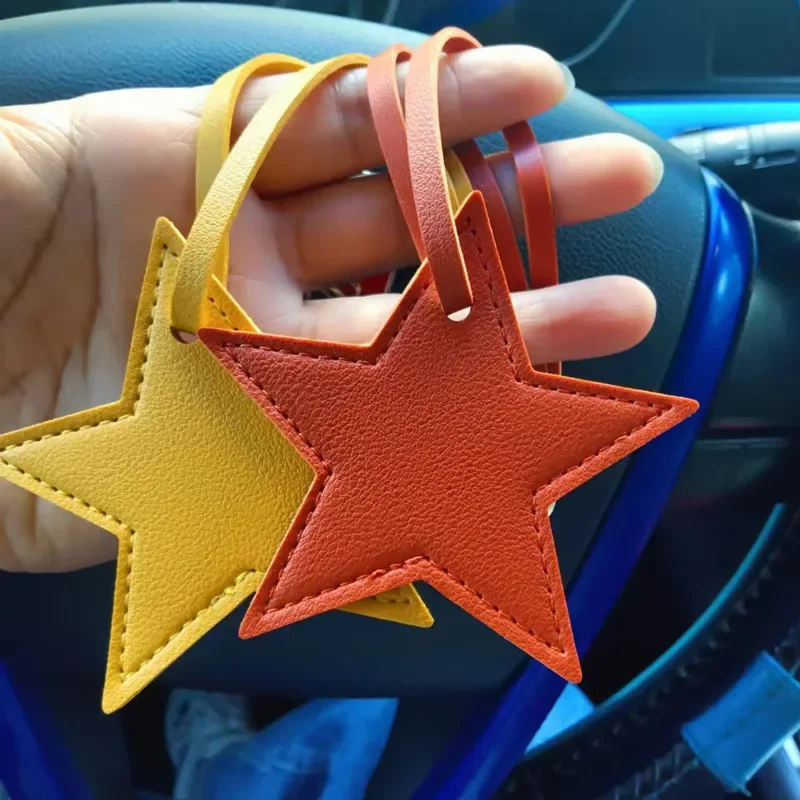 スター PU レザータッセルキーホルダーチャームタッセル五芒 - Leatherwork Ruler のレビューと価格