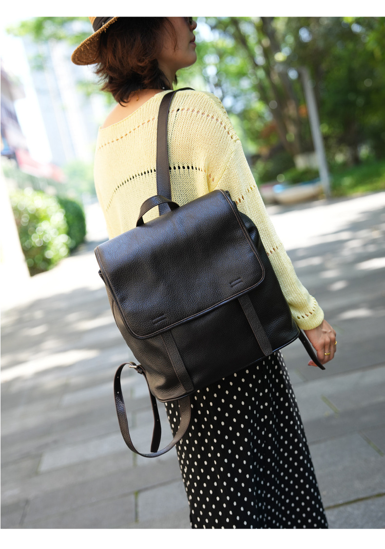 女性用トップグレイン牛革フラップバックパック、2WAYキャリ - Leather Work Womens Backpack のレビューと価格